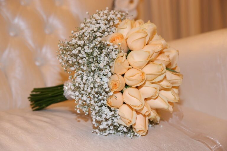 חנות פרחים סחלבים בשילוב לדים