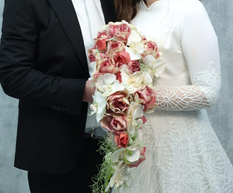 זר פרחים ייחודי לכלה