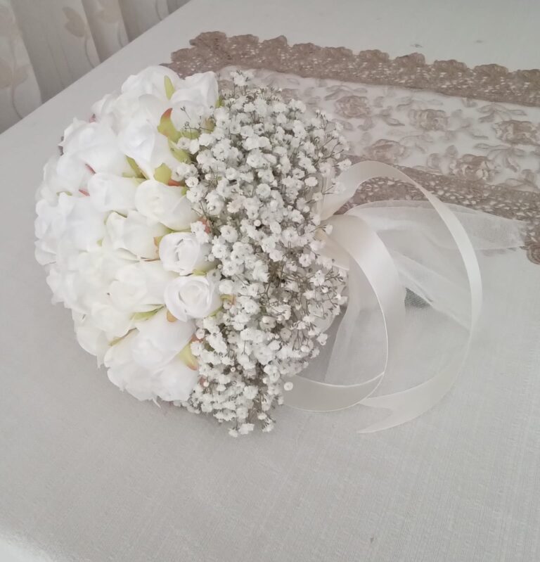 זר פרחים לכלה