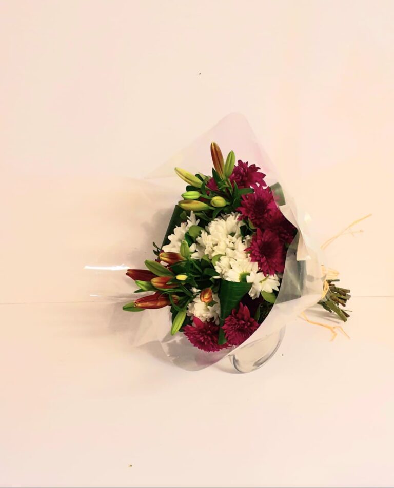 סחלבים, חנות פרחים מתנות ושוקולדים